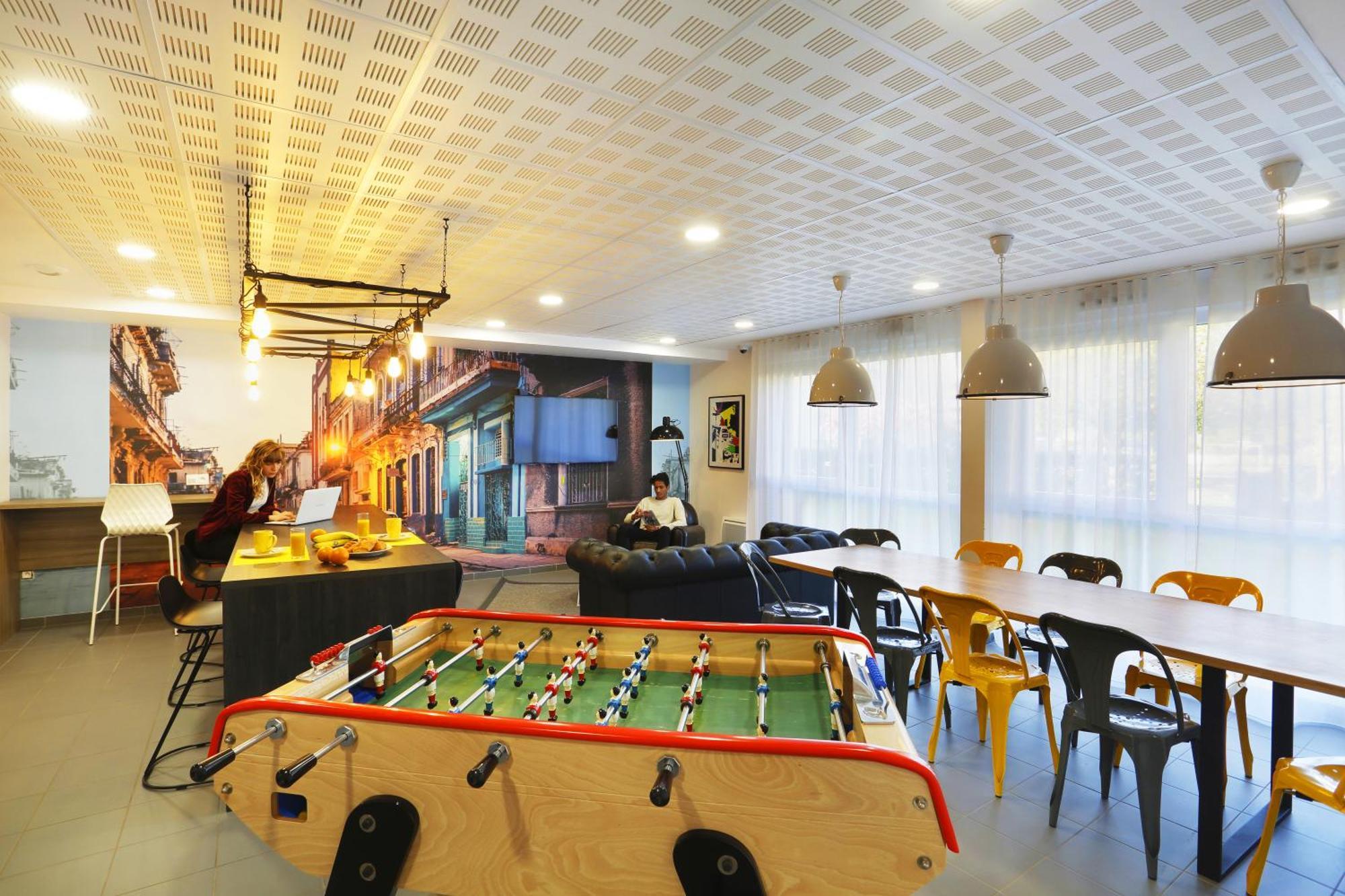 Residence Nemea Caen Beaumois エクステリア 写真